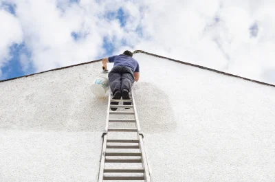 Peinture extérieure à la Chapelle-Hugon — façades et ravalement